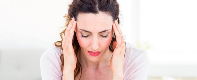 Estresse e ansiedade como causas de dores de cabeça, pescoço e costas curitiba